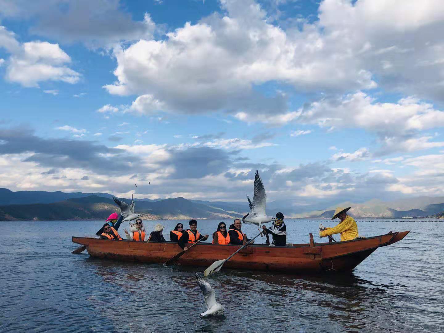 1575000813663423.jpg 957337037.jpg