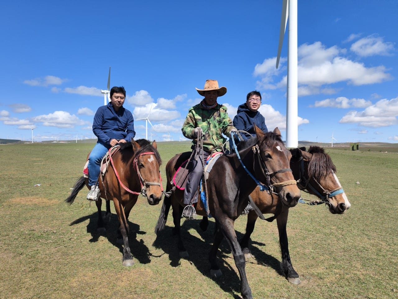 1695024478594910.jpg 319fe0298b8063a71917fbc3e3459954-sz_1632724.jpg